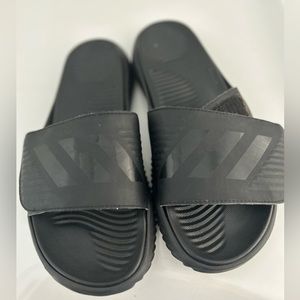 Adidas Men Alpha-Bounce Basketball Slide 2.0 Black Shoes GYM Slides